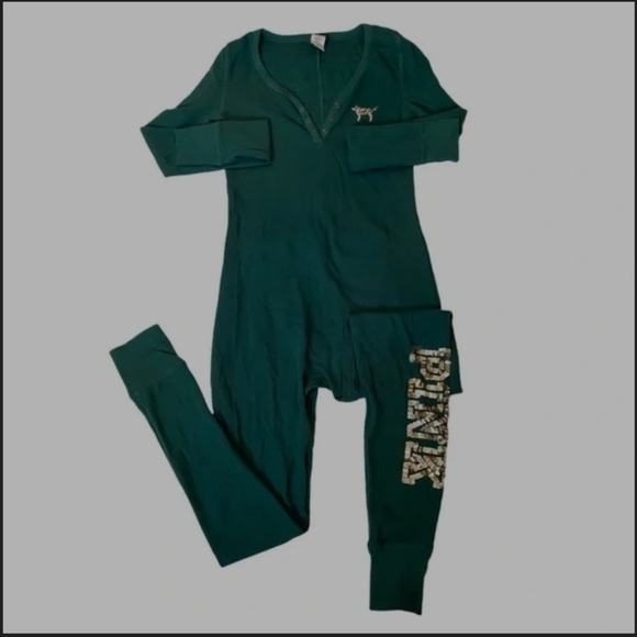 Victoria's Secret PINK Sequin Holiday Onesie - Picture 4 of 12